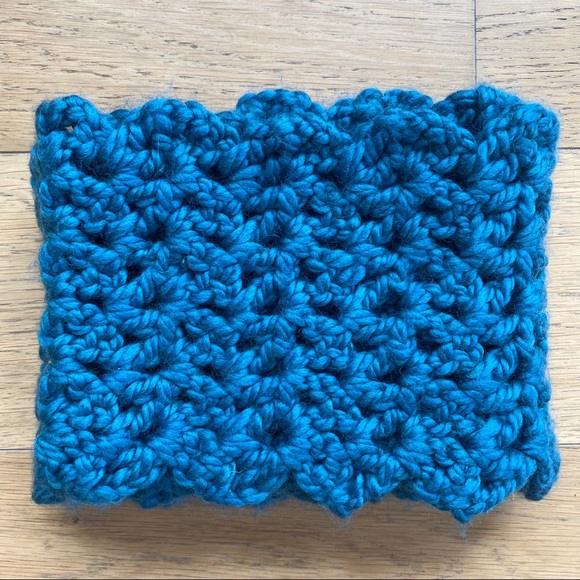 Handmade Accessories - Teal Infinity Knit Scarf